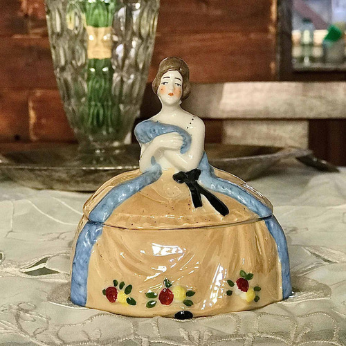 Imagen 1 de 6 de Alhajero De Porcelana Alemana Con Dama Antigua