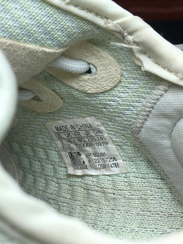 Zapatillas Americanas Adidas Yeezy 350 (Usado)