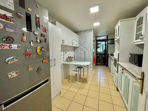 Departamento En Venta De 4 Dorm. En Las Condes