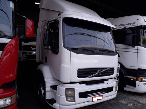 Imagem 4 de 7 de Volvo Vm 310 4x2 2008/2008