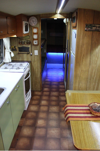 Imagen 6 de 9 de Alquiler De Motorhome (con Chofer)