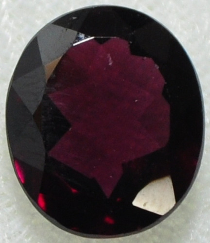 Granada Piropo Vermelha Extra Lapidação Oval 5,5ct (1,1g) Vermelho Extra