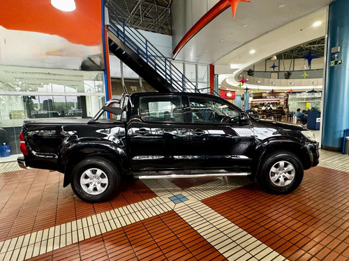 Toyota Hilux 2.7 SR 4X2 CD 16V