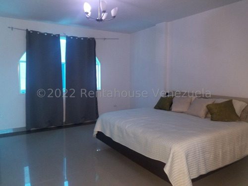 Imagen 8 de 14 de Townhouse En Venta En Urb Villas De Aragua, Maracay 22-24232/ 0424-3392775