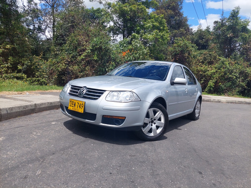 Volkswagen Jetta 2.0 Trendline 4 p