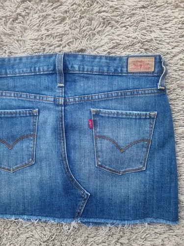 Saia hotsell jeans levis