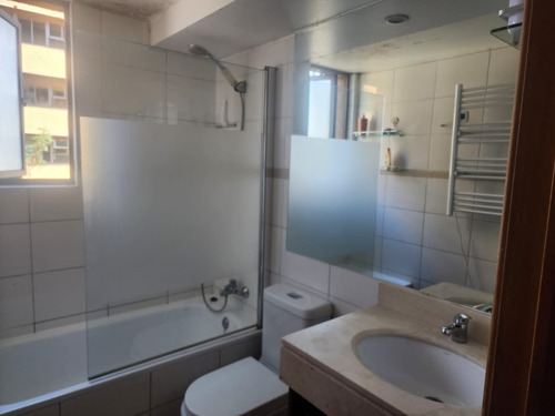 Excelente Departamento 2 Dorm, 2 Baños, 1 Est Y 1 Bod.