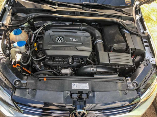 Volkswagen Jetta 2.0 Tsi Highline 4p 211 Hp 2013