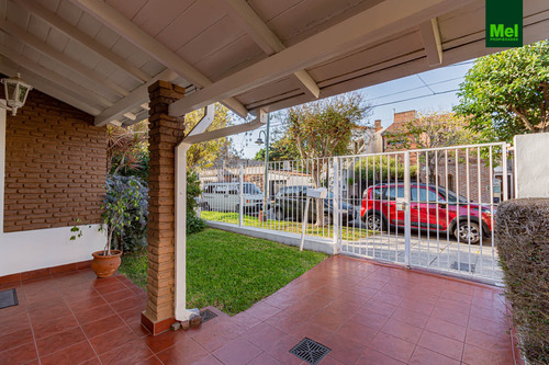 Imagen 3 de 30 de Excelente Casa 4 Amb | Jardín | Parrilla | Cochera