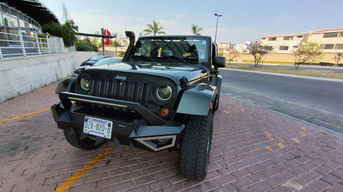 Jeep Wrangler 3.8 Unlimited Sahara 4x4 At