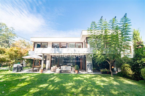 Casa Fabulosa En Venta, Condominio Los Dominicos, Las Condes