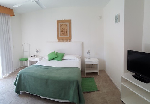 Carilo Alquiler Temporario 2024-2025 Departamento Tipo Casa, Pileta Climatizada, Fines De Semana