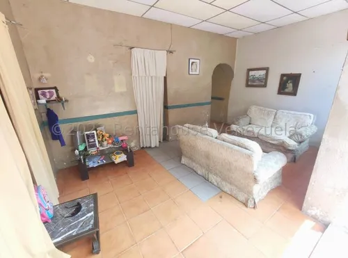 En Venta Terreno De 600mts2 En El Centro De Barquisimeto Lara, Rc