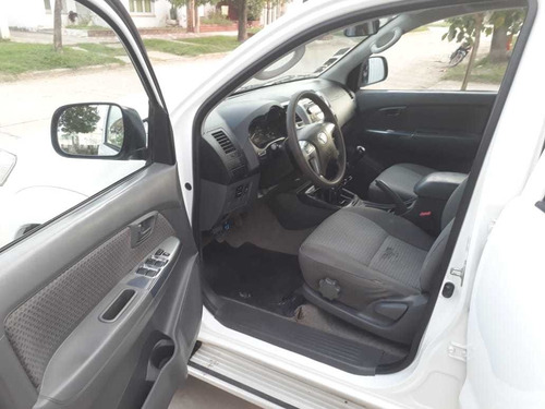 Toyota Hilux 2015