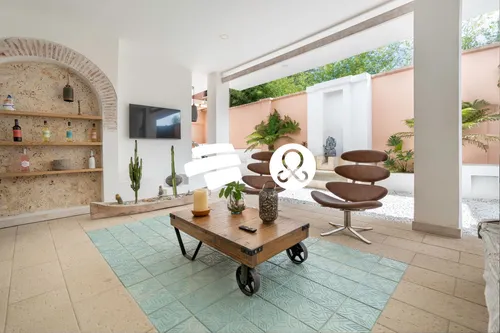Venta Casa Unifamiliar 450m2, Poblado