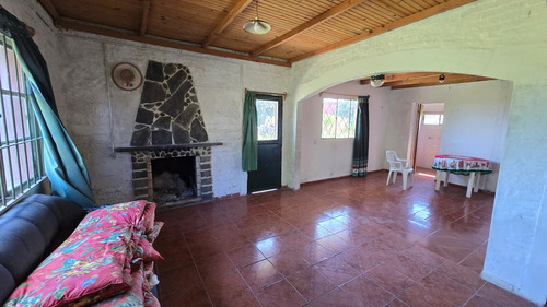 Venta Chacra 4 Dormitorios Colón Con Cochera