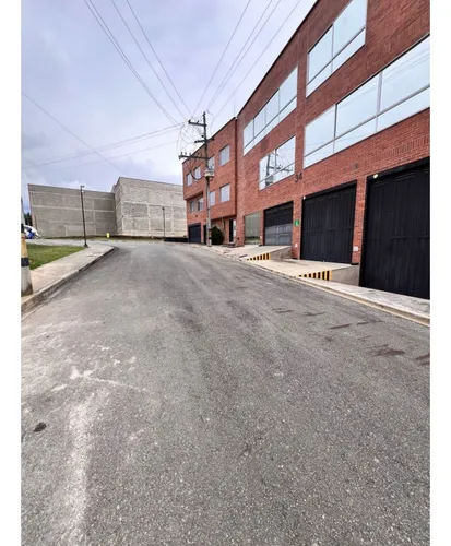 Se Arrienda Bodega Para Estrenar