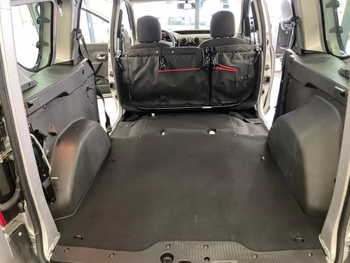 Imagen 13 de 20 de Renault Kangoo Entrega Rápida Por Sobre Stock!!