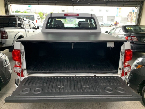 Imagem 7 de 15 de Chevrolet S10 2015 2.4 Ls Cab. Dupla 4x2 Flex 4p