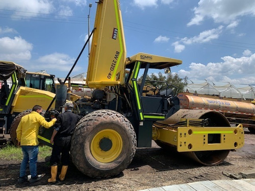 Bomag Bw 212 D - 40