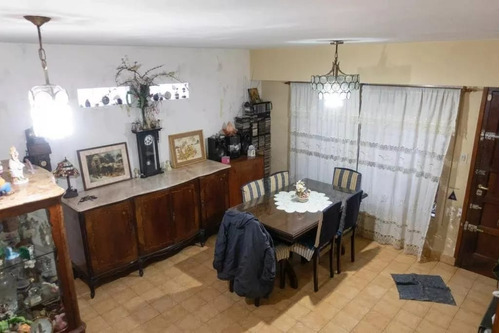 Venta Departamento Tipo Casa En Villa Luzuriaga. ( No Moron No Haedo No Ramos No San Justo )