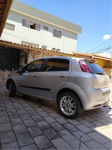 Fiat Punto Essence 1.6 2012/2012