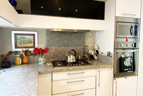 Casa En Venta Con Acabados De Lujo En La Carcaña