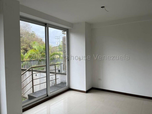 Imagen 16 de 30 de Magnífica Casa En Venta Urbanizacion Colinas Del Viento Zona Este Barquisimeto %%%% Rf 23-2 4 7 2 0 Kl Rah %%%