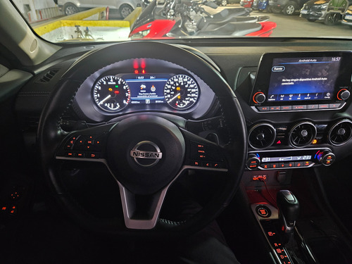 Nissan Sentra 2.0 Advance Cvt