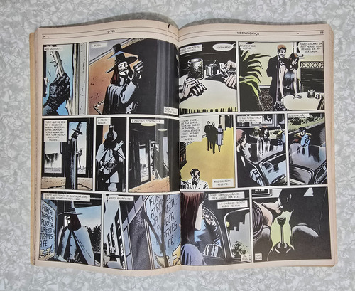 V De Vingança De Alan Moore Encadernado Ed. Globo Hq (Usado)