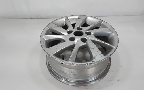 Rin 16 Nissan Sentra 2013 Original 4 Plateado (Usado)