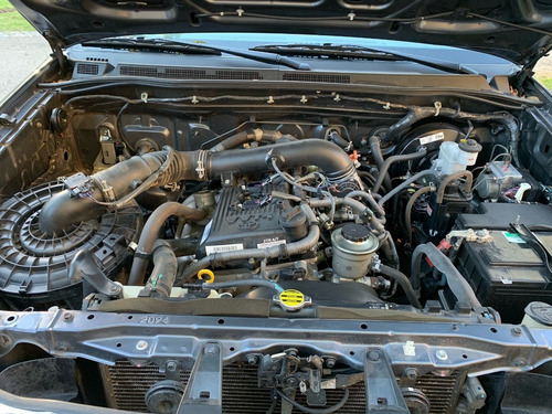 Toyota Hilux Sw4 4x2 Srv2.7 A/t Cuero 5 Pax