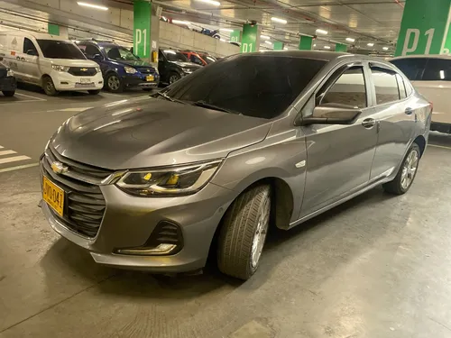 Chevrolet Onix 1.0T Premier Sedan At