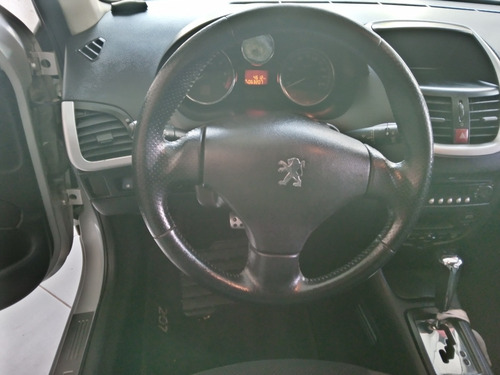 Imagem 2 de 7 de Peugeot 207 Sw 1.6 Xs