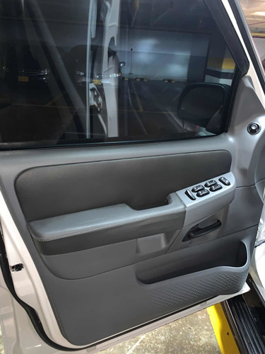 Ford Explorer 2005 4.0 Xlt