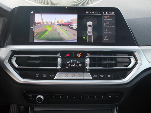 Bmw 420i Coupe Dynamic 2.0 At 2023