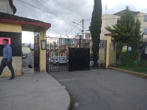 Imagen 1 de 14 de Casa En Condominio Con Ampliaciones