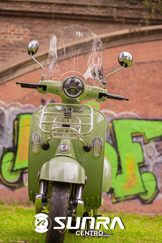 Imagen 3 de 19 de Moto Vintage / Tipo Vespa / 50km Bateria Litio Extraible / G