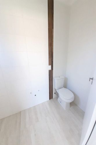 Imagem 18 de 20 de Casa À Venda Em Xangri-lá - Ca01443 - 69853951