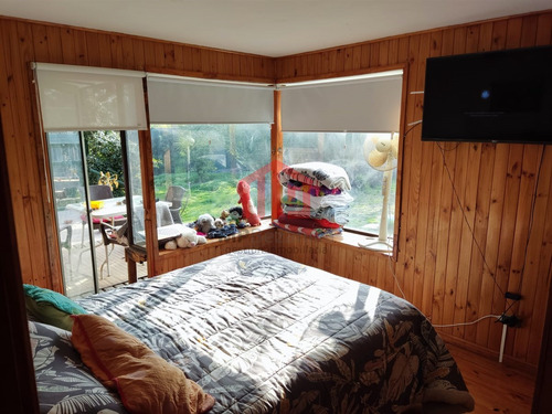 Se Vende Parcela 1.000 M2 Con Dos Cabañas, Piscina Y Quincho