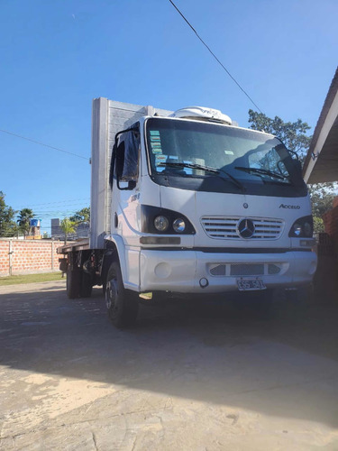 Mercedes Benz Acello 915
