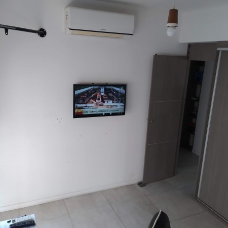 Imagen 10 de 14 de Hermoso Departamento En Tercer Piso Al Frente. Oportunidad!