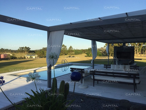 Casa En Venta Y Alquiler De Estilo Minimalista Dentro De Barrio Privado El Quijote, La Barra.- Ref: 29032