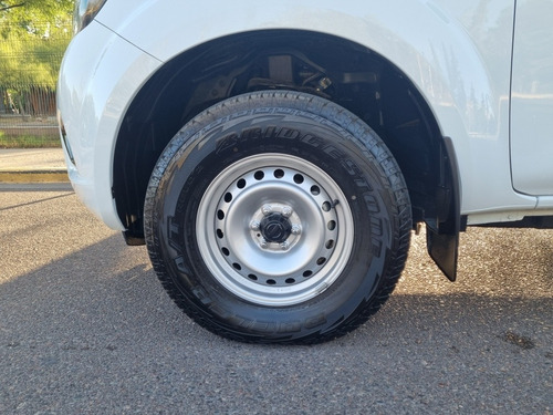 Imagen 8 de 13 de Nissan Frontier 2020 2.3 S Cd 4x2 Mt Nueva!! Permuto!!
