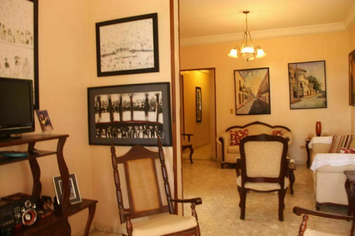 Imagen 2 de 6 de Casa En Mirador Del Oeste, Santo Domingo Oeste