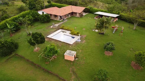 Vendo Casa Campestre Conjunto Llano Verde Via Pereira Alcala 4300m2