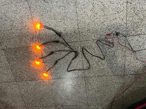 Venta Y Colocación 4 Luces Naranjas Ámbar Parrilla Camioneta