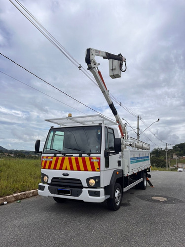 Ford Cargo 816 S Com Cesto Aéreo