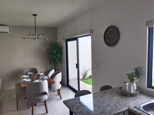 Casa Residencial En Venta En Los Olivos 2, Gómez Palacio, Dgo.