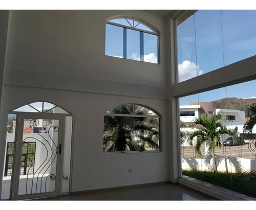 Casa En Altos De Guataparo